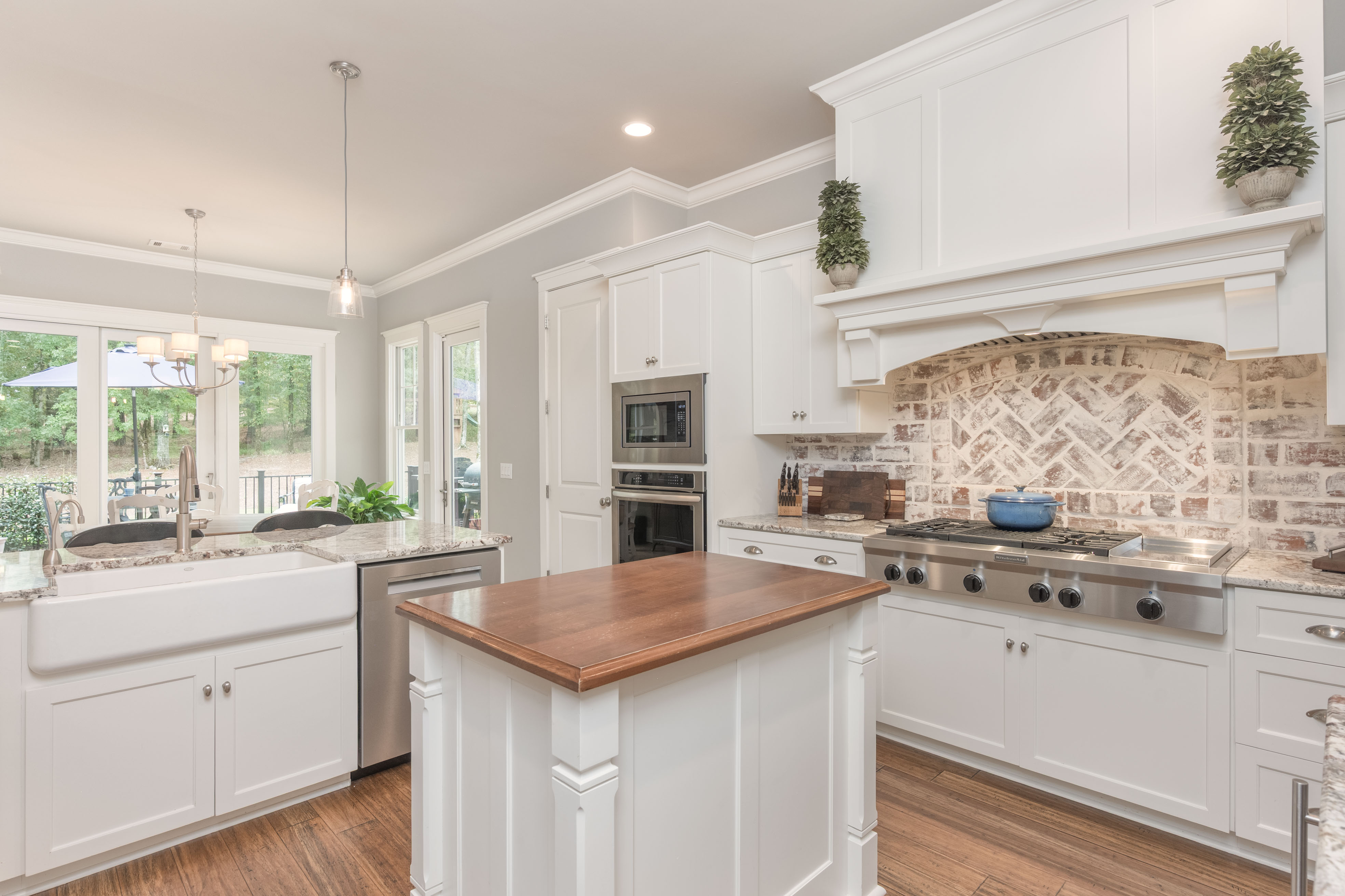 1010 Snug Harbor Court image 13